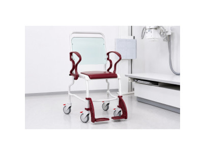 Fauteuil à dossier radiotransparent, assise en mousse 2 reposes bras et de reposes pieds rétractables
