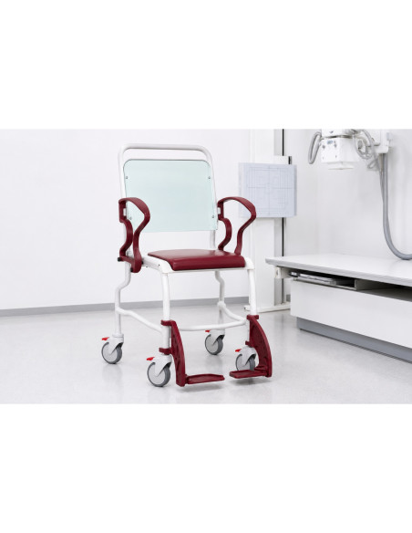 Fauteuil à dossier radiotransparent, assise en mousse 2 reposes bras et de reposes pieds rétractables