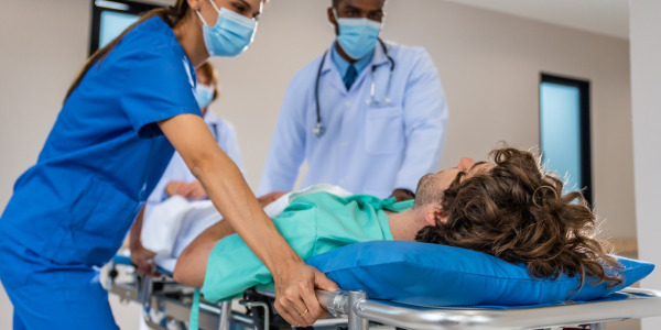 Comment choisir un brancard amagnétique en IRM ?